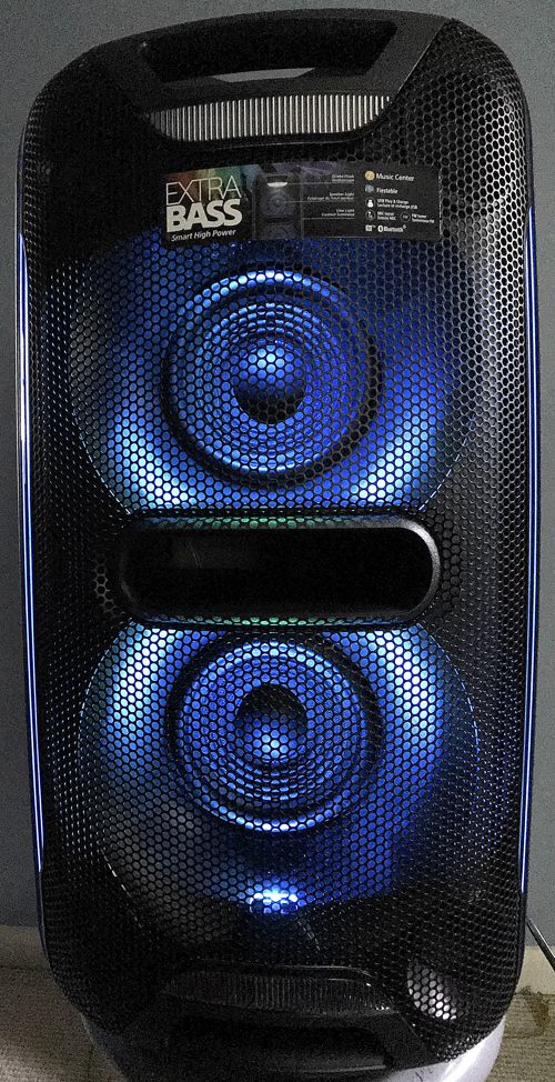 sony_xb72_bluetooth_speaker_front_lights