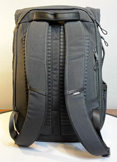 thule_paramount_27L_backpack_back